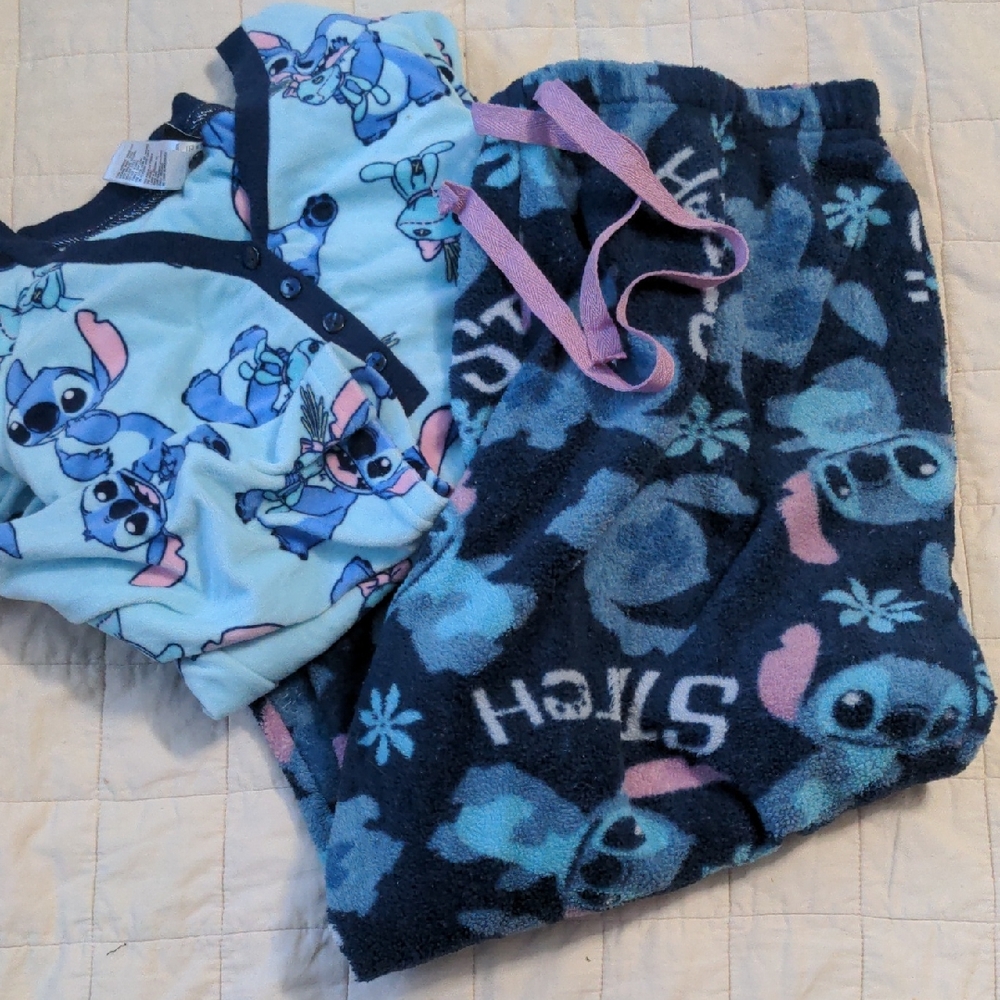 Disney Stitch Fuzzy Pajamas 2XL
